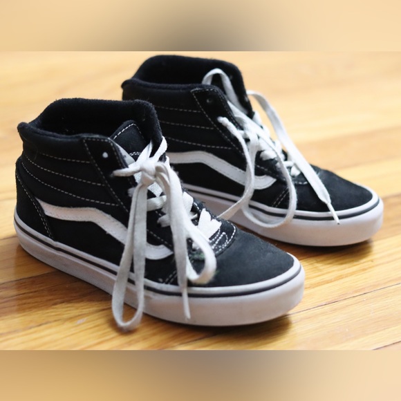 Vans Other - Vans youth sneakers. Size 1.5Y